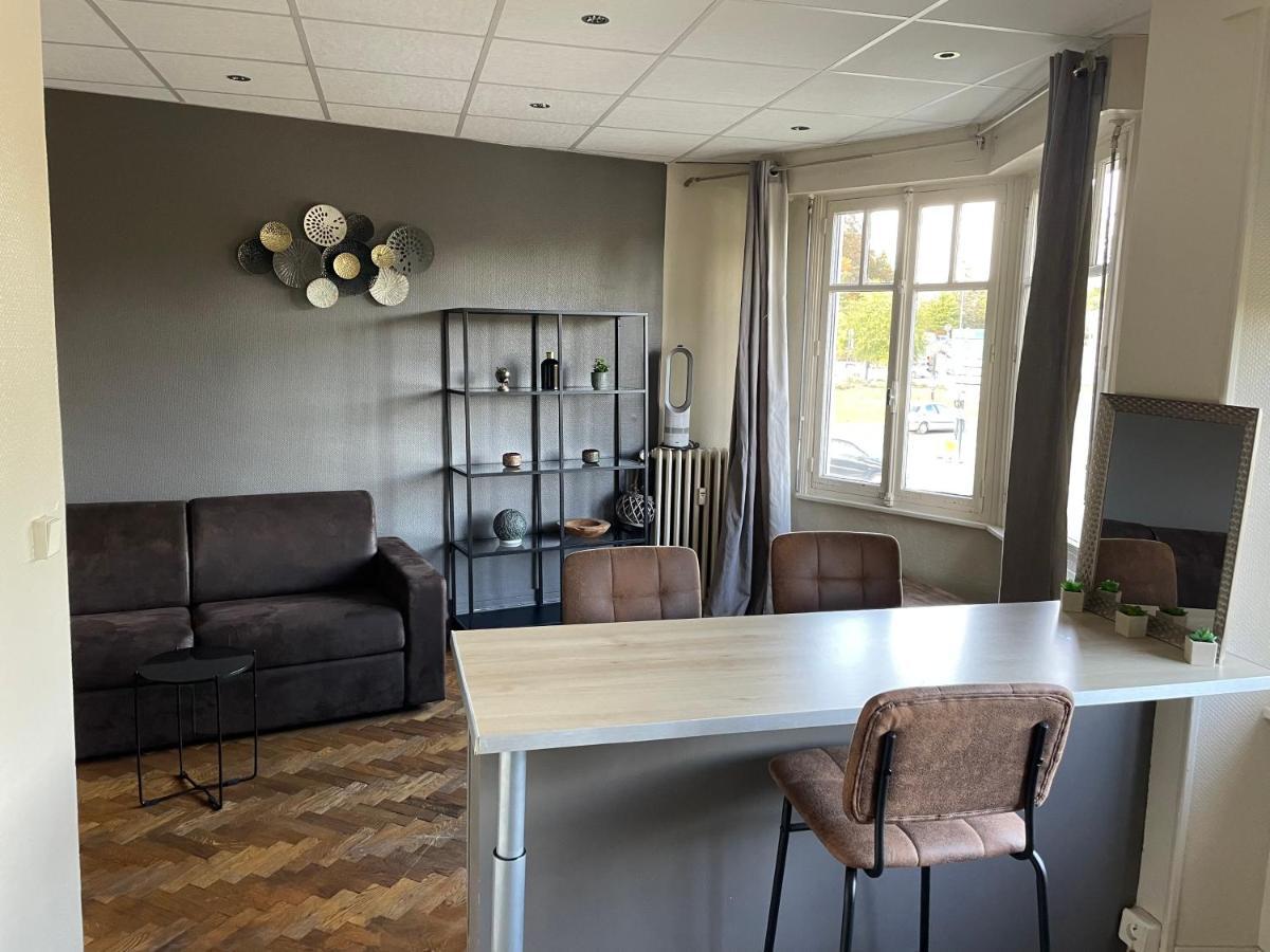 Situe A 5 Minutes De La Gare Appartement Besançon Buitenkant foto
