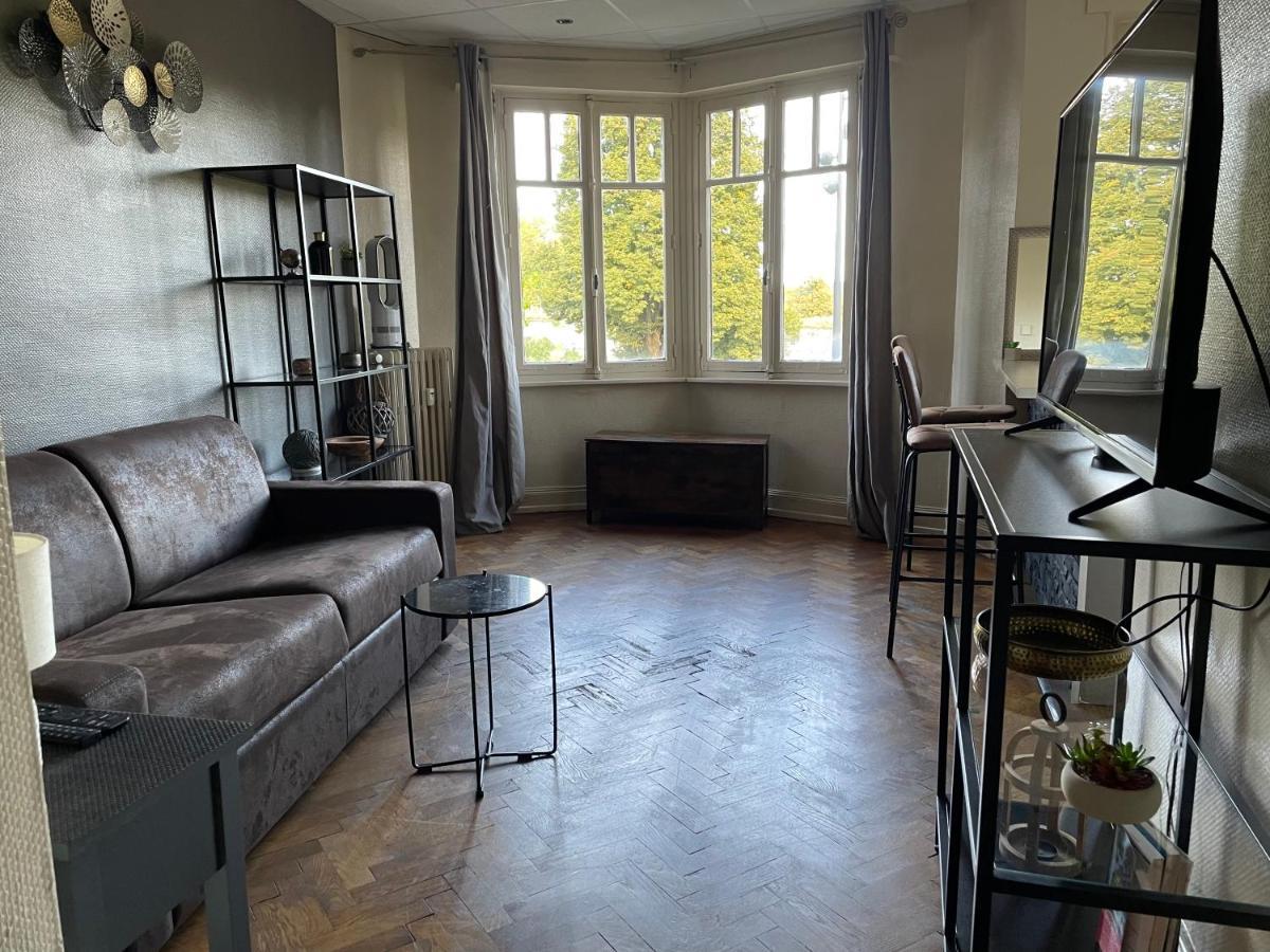 Situe A 5 Minutes De La Gare Appartement Besançon Buitenkant foto